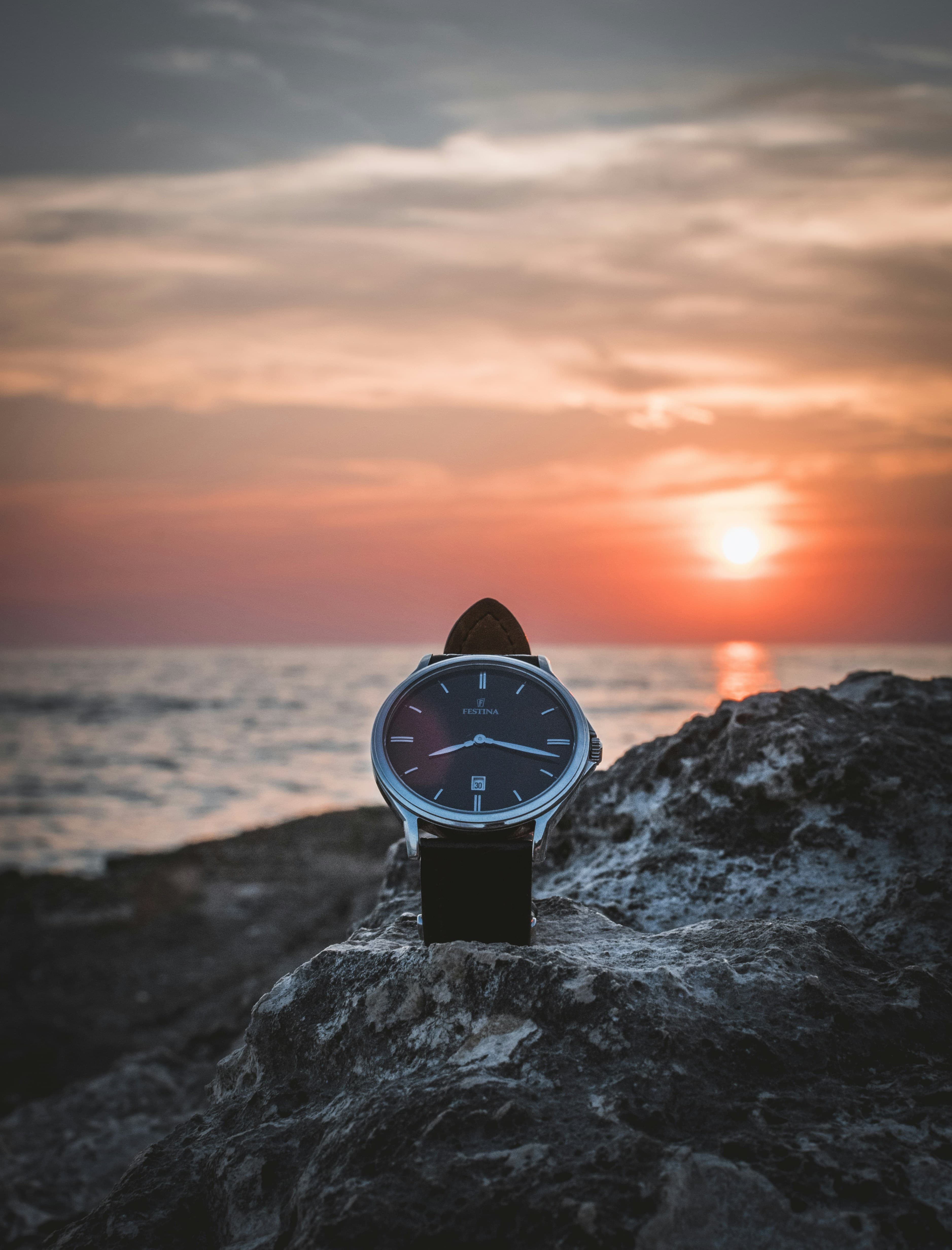 Product with busy background